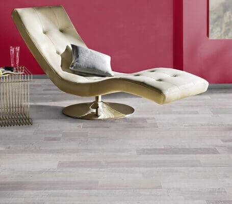 laminat, parchet laminat, laminat albit, laminat stejar, Parchet laminat rezistent, parchet bucatarii, parchet laminat stejar, parchet rezistent la umezeala, amnenajare bai, parchet laminat Brasov, parchet laminat castan, parchet laminat bej, parchet pentru spatii umede, amenajare bucatarii, parchet laminat pin